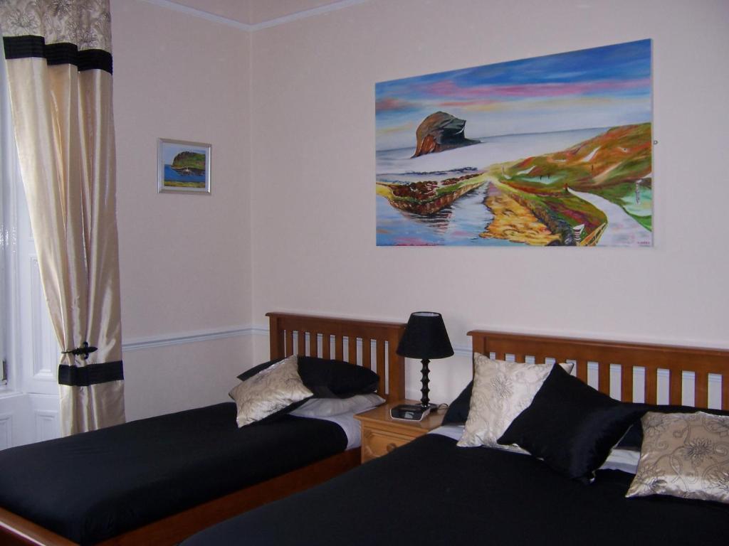 Rockville Hotel EDI Room photo
